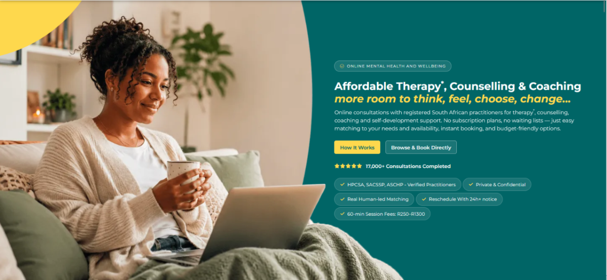 Headroom mainimage of person drinking tea with laptop on couch